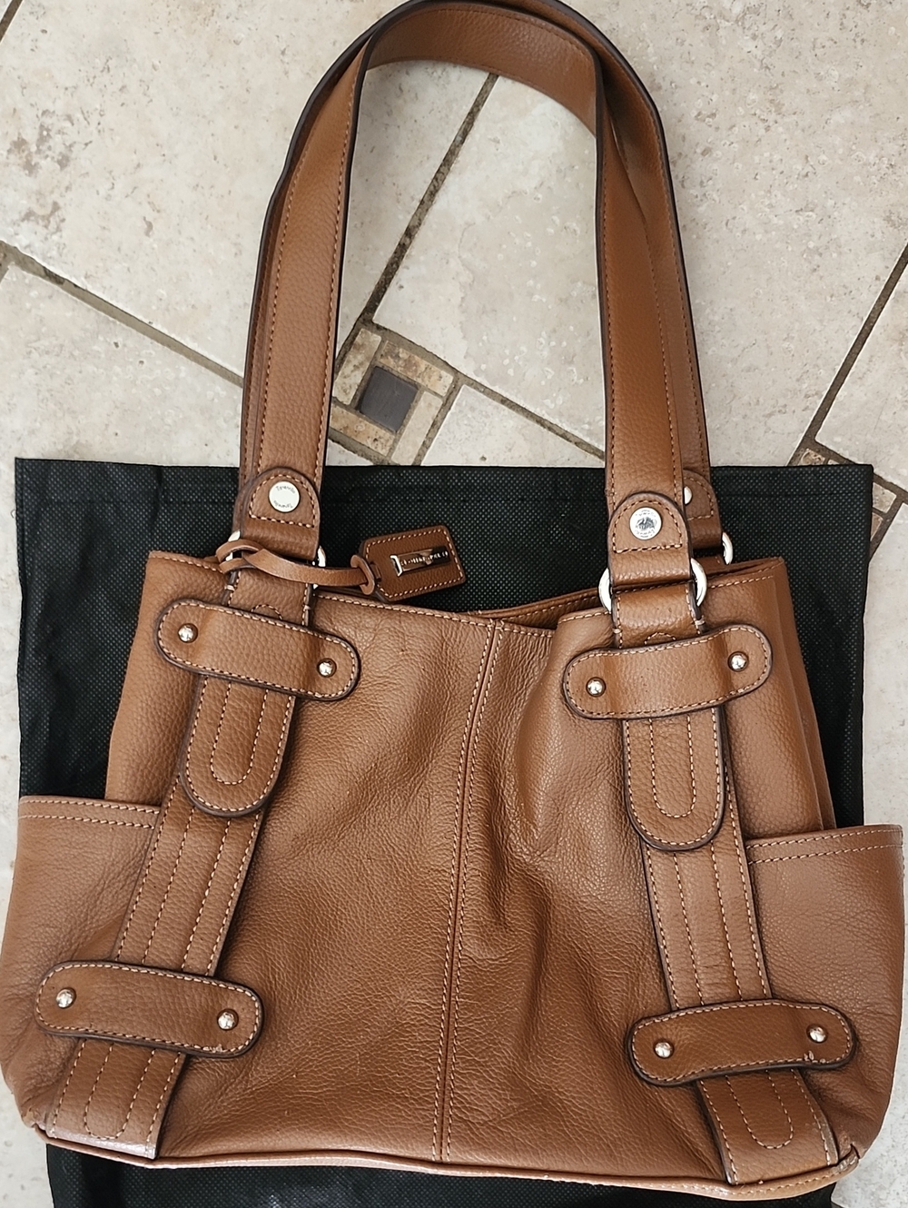 Tiganello Leather Shoulder Handbag in Brown